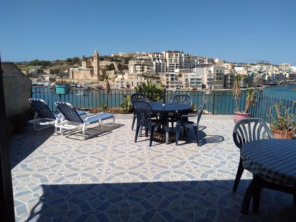 Seafront Akwador Hotel Marsaskala Bagian luar foto