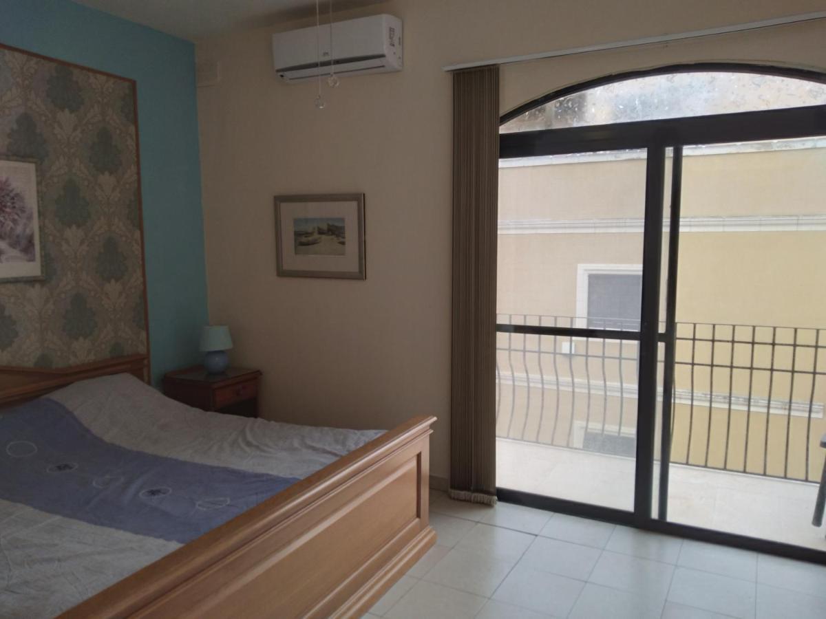 Seafront Akwador Hotel Marsaskala Bagian luar foto