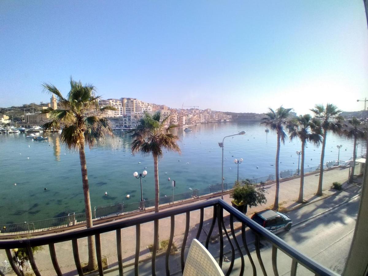 Seafront Akwador Hotel Marsaskala Bagian luar foto