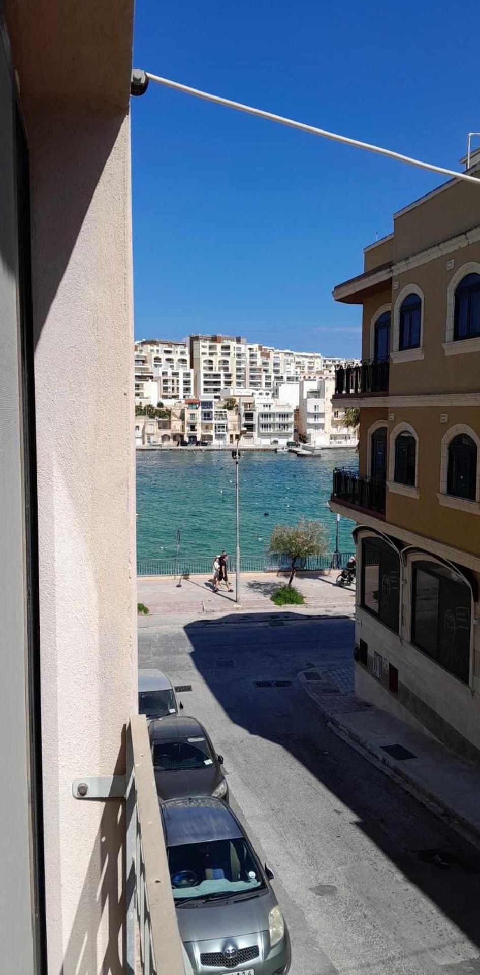 Seafront Akwador Hotel Marsaskala Bagian luar foto